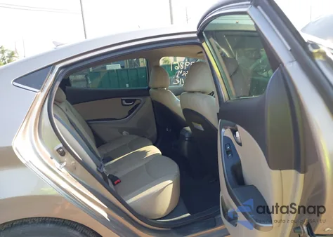 2014 Hyundai Elantra Limited z USA, uszkodzony, nr VIN 5NPDH4AE3EH471209